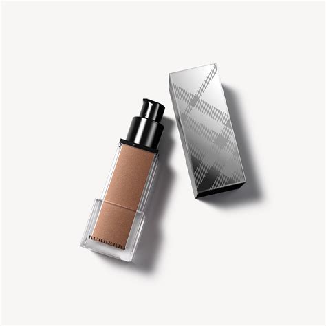 burberry fresh glow luminous fluid base no 02 golden radiance|burberry mocha foundation.